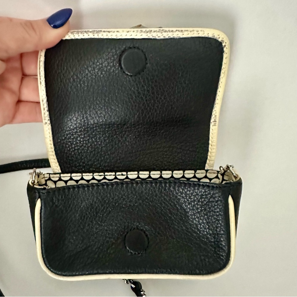 Vintage Brighton Leather Mini Stitched Flower Adjustable Crossbody Purse - Picture 11 of 16